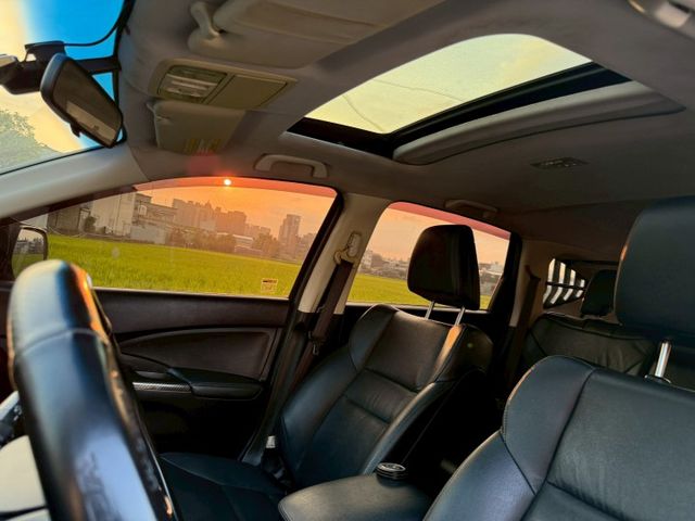 CR-V  第4張相片
