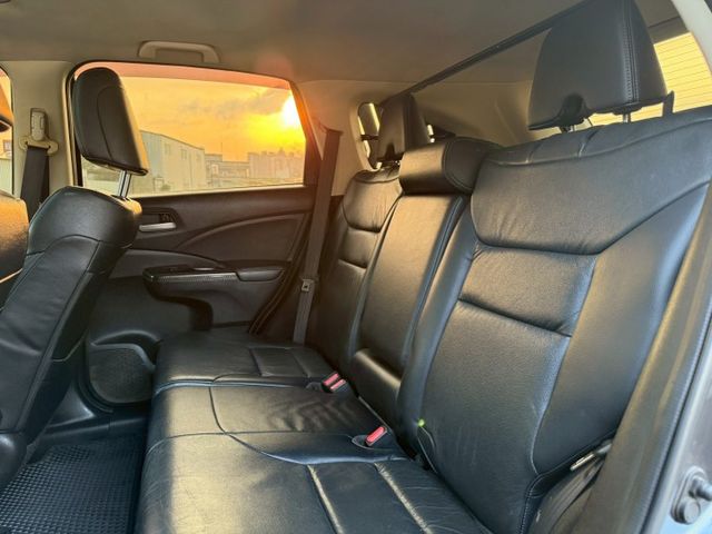 CR-V  第7張相片