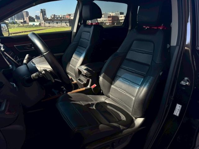 CR-V  第10張相片