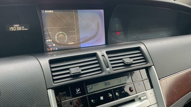 7 MPV 2.2T  第7張相片