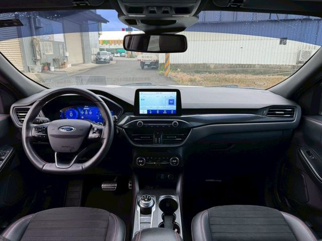 KUGA  第13張相片