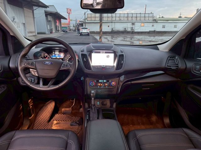 KUGA  第11張相片