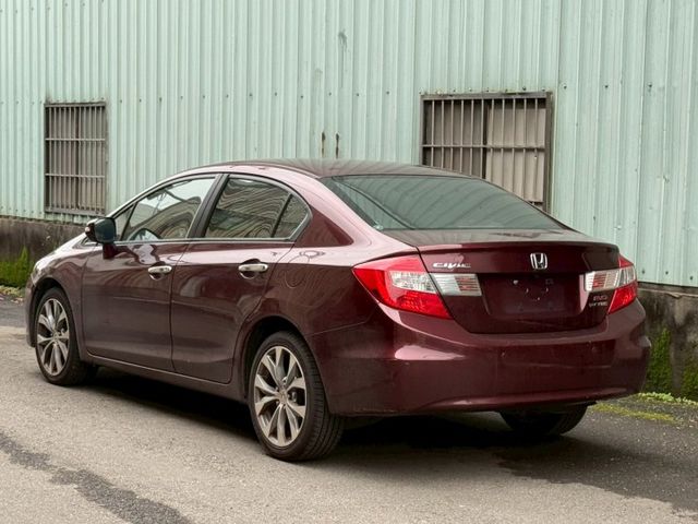 CIVIC  第3張相片
