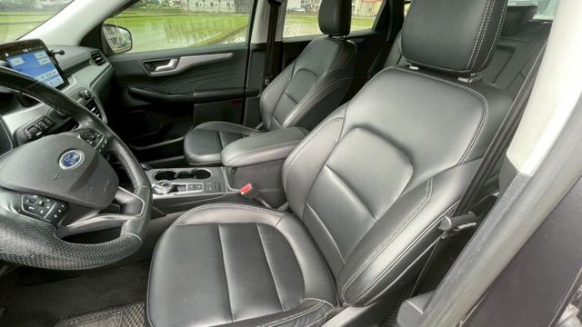 KUGA  第12張相片