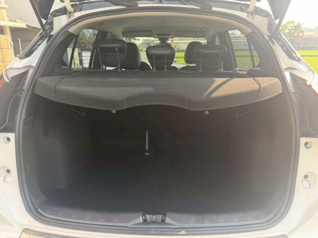 KICKS  第12張相片