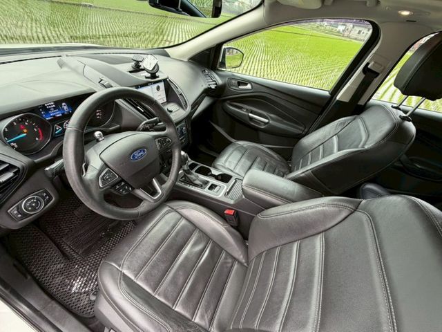 KUGA  第10張相片