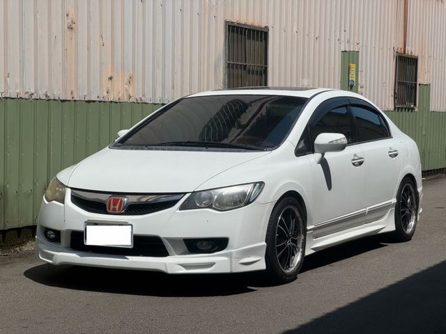 CIVIC  第2張相片