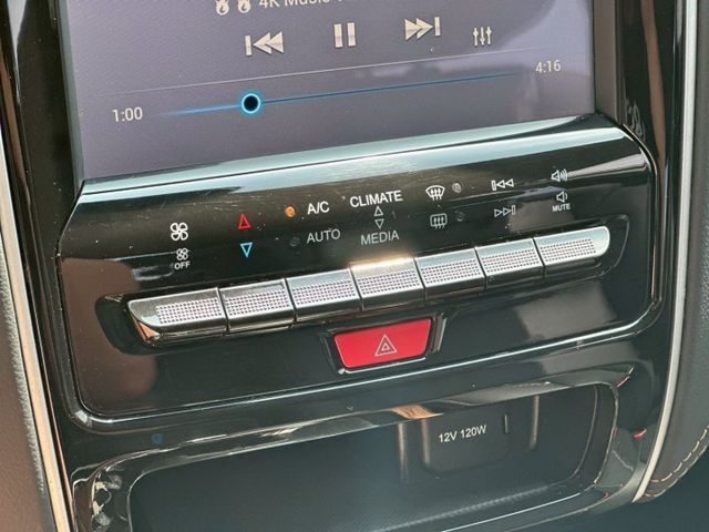 U6 GT  第15張相片