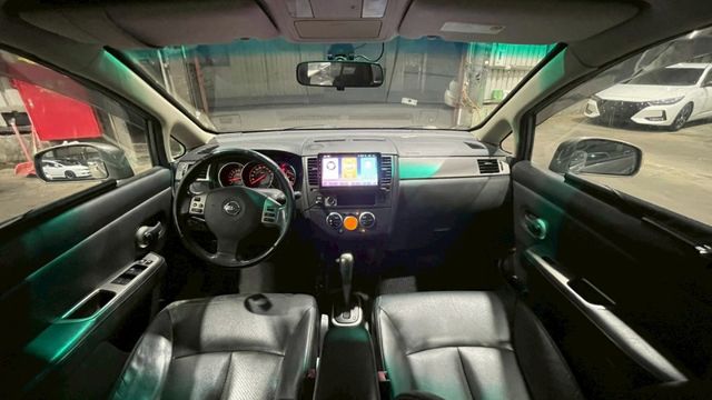 TIIDA 5D  第7張相片