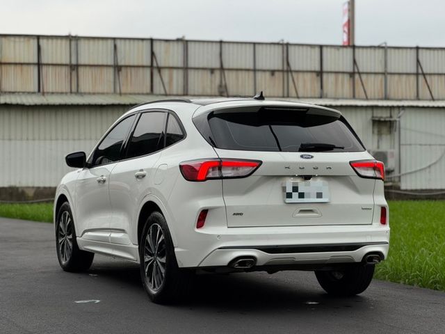 KUGA  第3張相片
