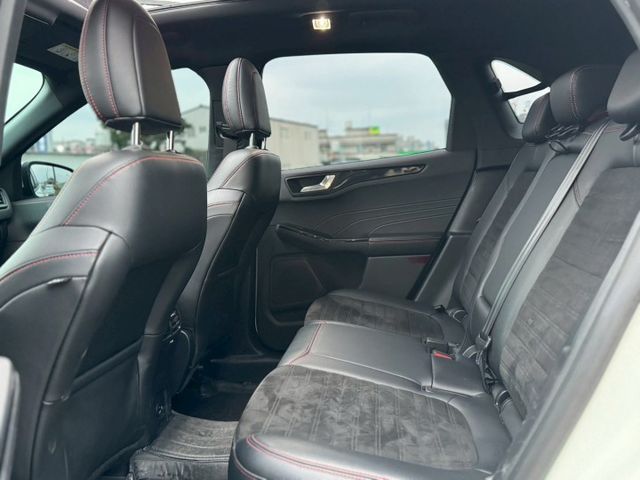 KUGA  第10張相片