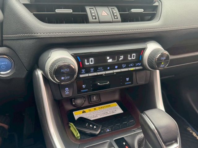 RAV4  第8張相片