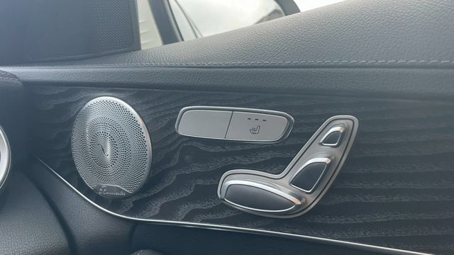 C-CLASS SEDAN W205  第14張相片