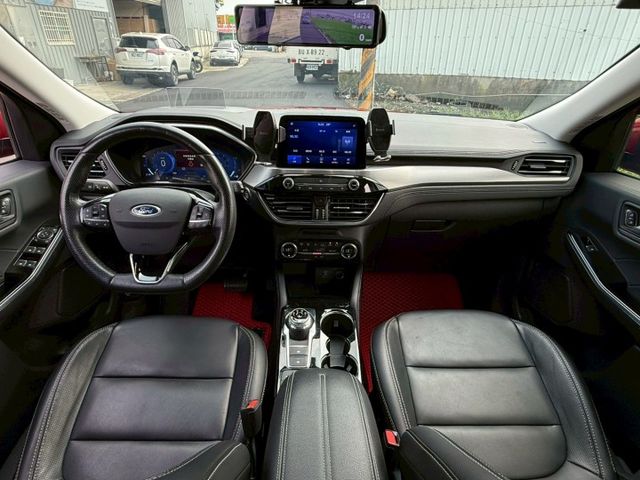KUGA  第5張相片