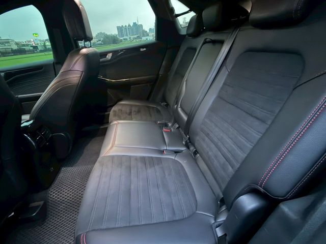 KUGA  第11張相片