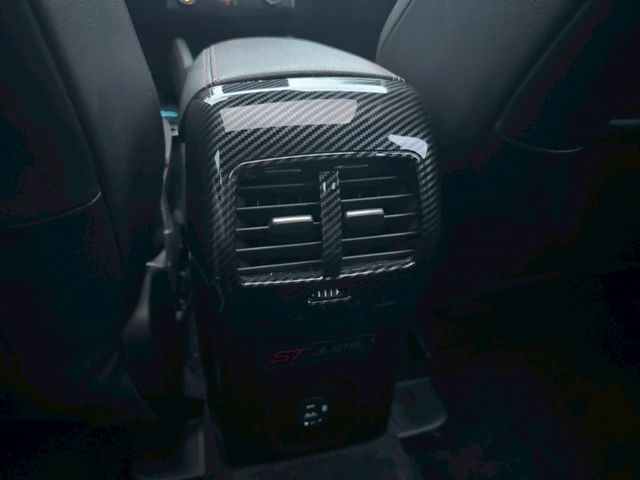 KUGA  第12張相片