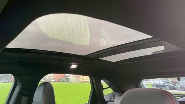 KUGA  第7張相片