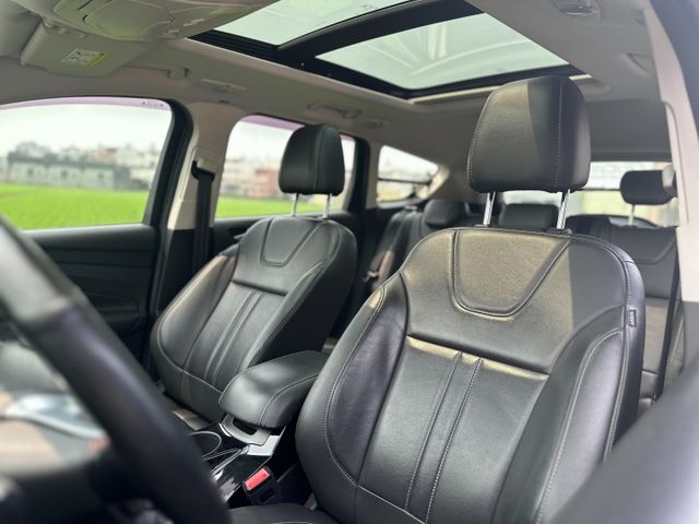 KUGA  第6張相片