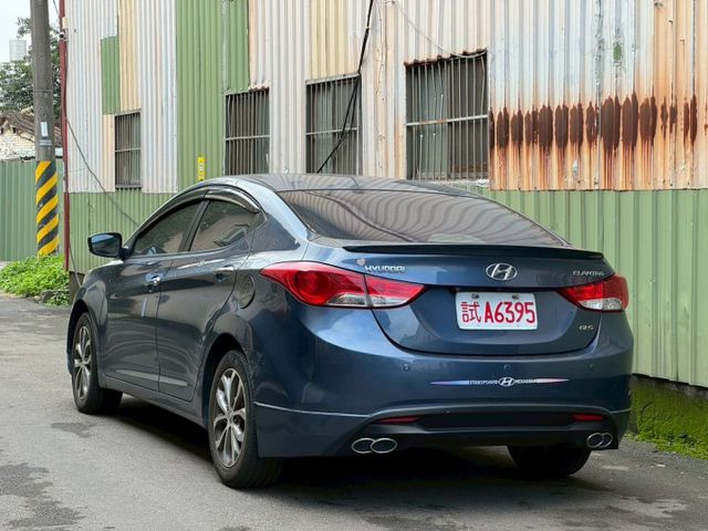 ELANTRA  第3張相片