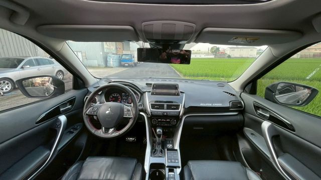 ECLIPSE CROSS  第4張相片