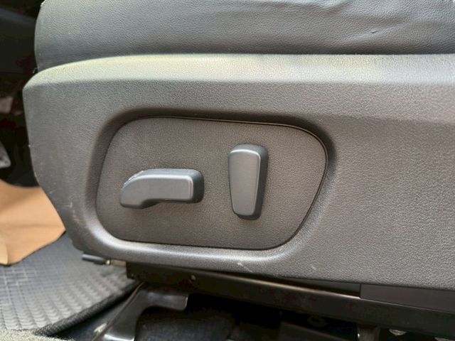 FORESTER  第5張相片