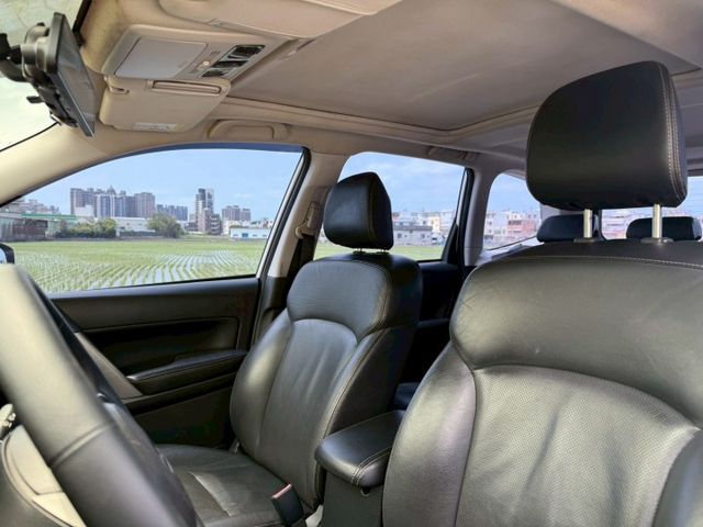FORESTER  第13張相片