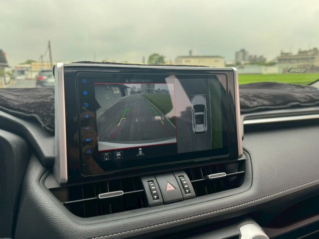 RAV4  第7張相片