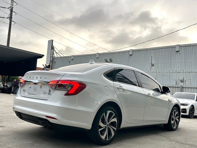 FORD福特 FOCUS WAGON  第4張相片
