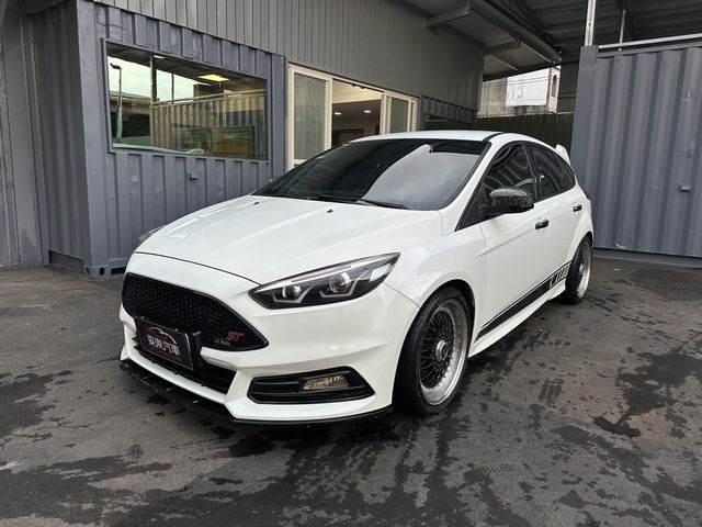 FORD福特 FOCUS  第1張相片