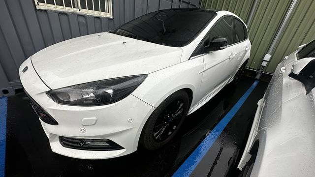 FORD福特 FOCUS  第3張相片
