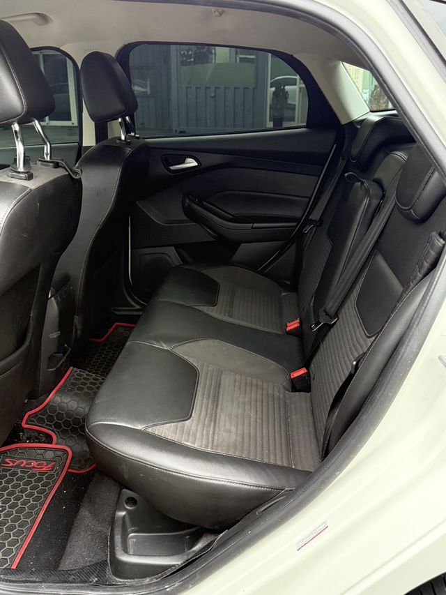FORD福特 FOCUS  第6張相片