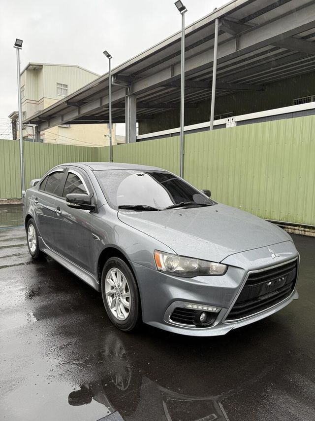 MITSUBISHI三菱 LANCER IO  第1張相片