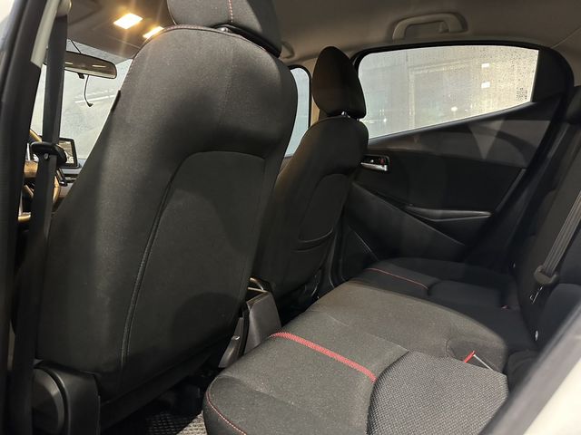 MAZDA馬自達 MAZDA 2  第7張相片