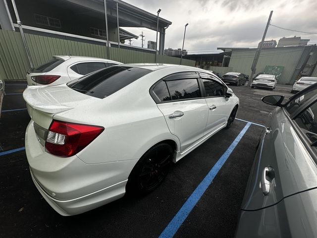 HONDA本田 CIVIC  第3張相片