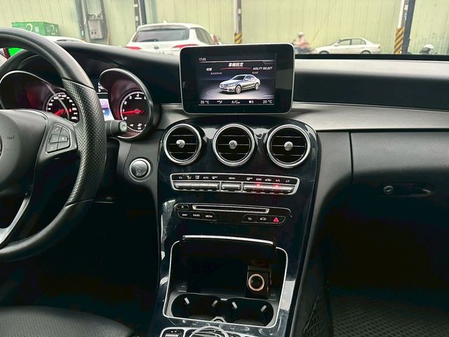M-BENZ賓士 C200  第6張相片