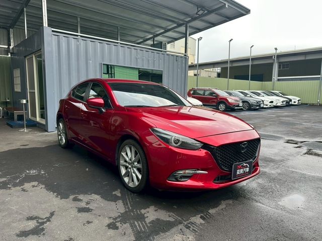 MAZDA馬自達 MAZDA 3  第1張相片