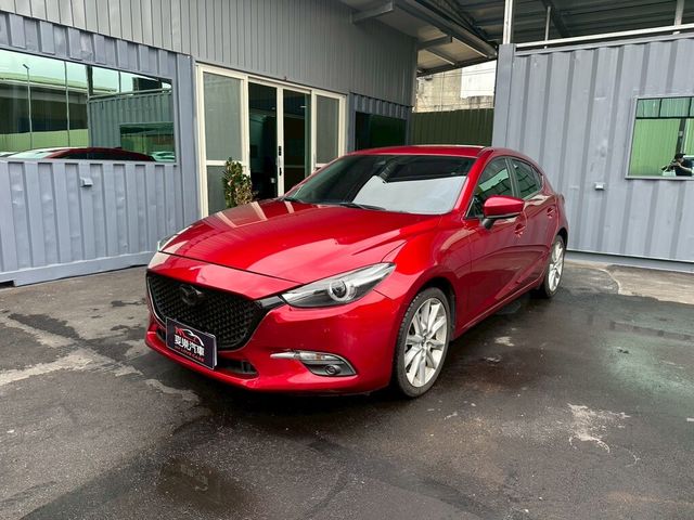 MAZDA馬自達 MAZDA 3  第2張相片