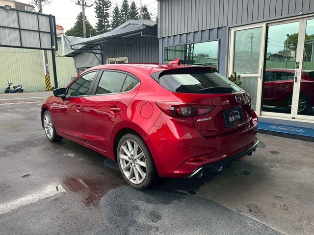 MAZDA馬自達 MAZDA 3  第3張相片