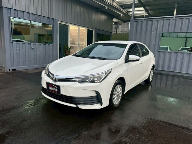 TOYOTA豐田 ALTIS  第1張相片