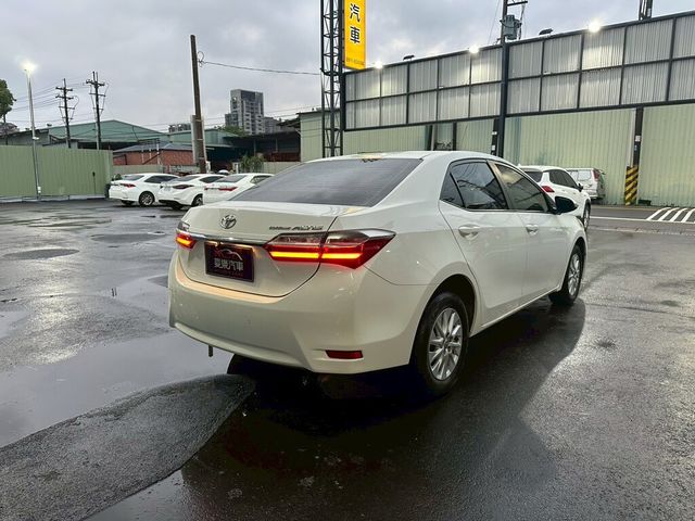 TOYOTA豐田 ALTIS  第4張相片