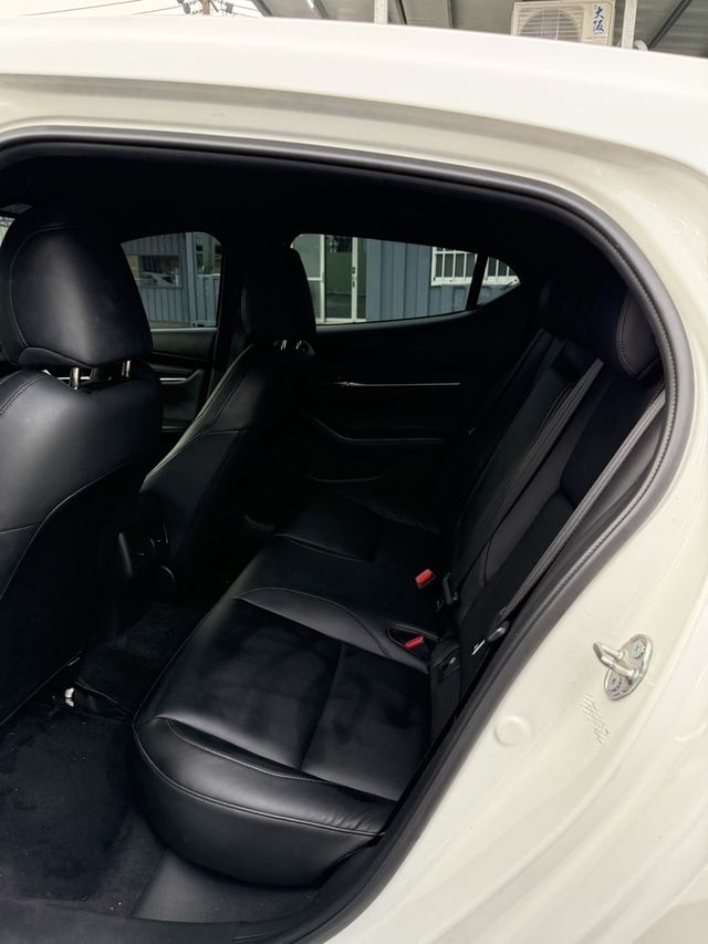 MAZDA馬自達 MAZDA 3  第6張相片