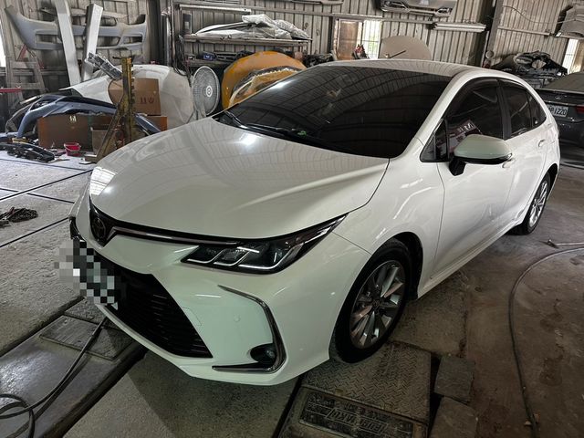 TOYOTA豐田 ALTIS  第1張相片