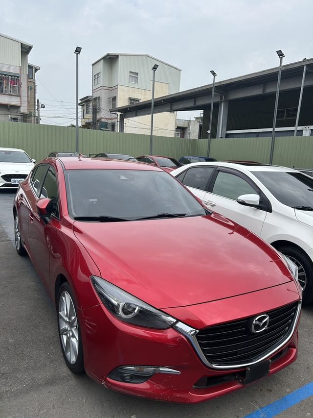 MAZDA馬自達 MAZDA 3  第1張相片