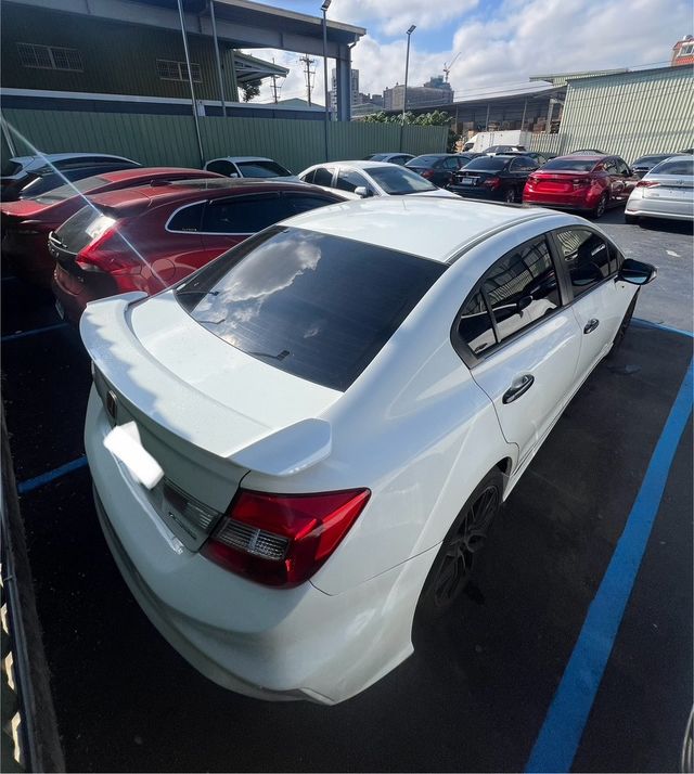 HONDA本田 CIVIC  第4張相片