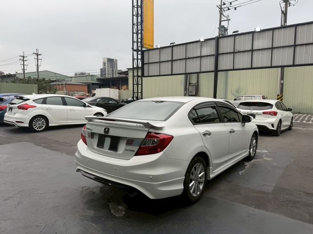 HONDA本田 CIVIC  第3張相片