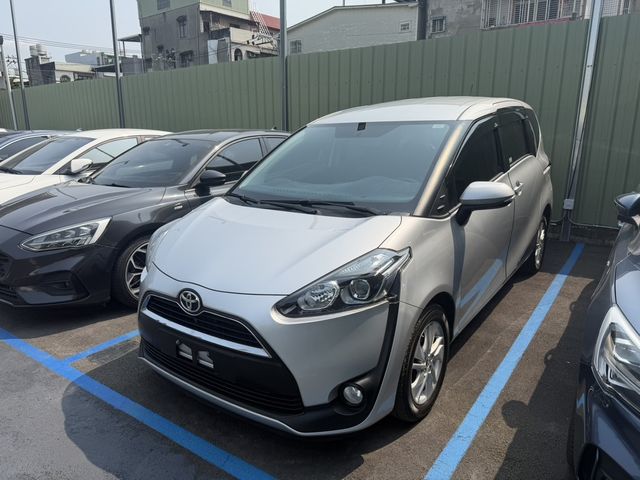 TOYOTA豐田 SIENTA  第2張相片