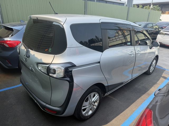TOYOTA豐田 SIENTA  第4張相片