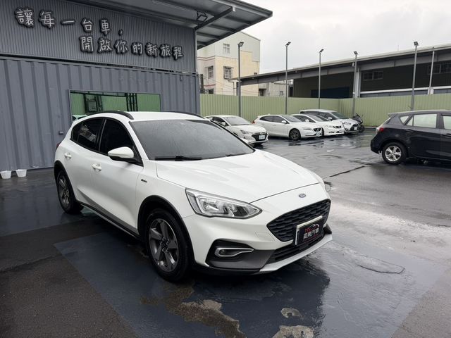 FORD福特 ACTIVA  第2張相片