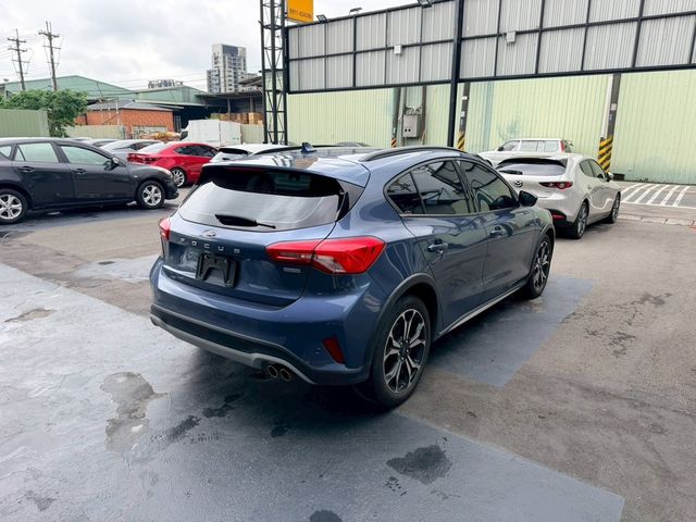 FORD福特 ACTIVA  第2張相片