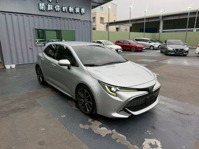 TOYOTA豐田 AURIS  第1張相片